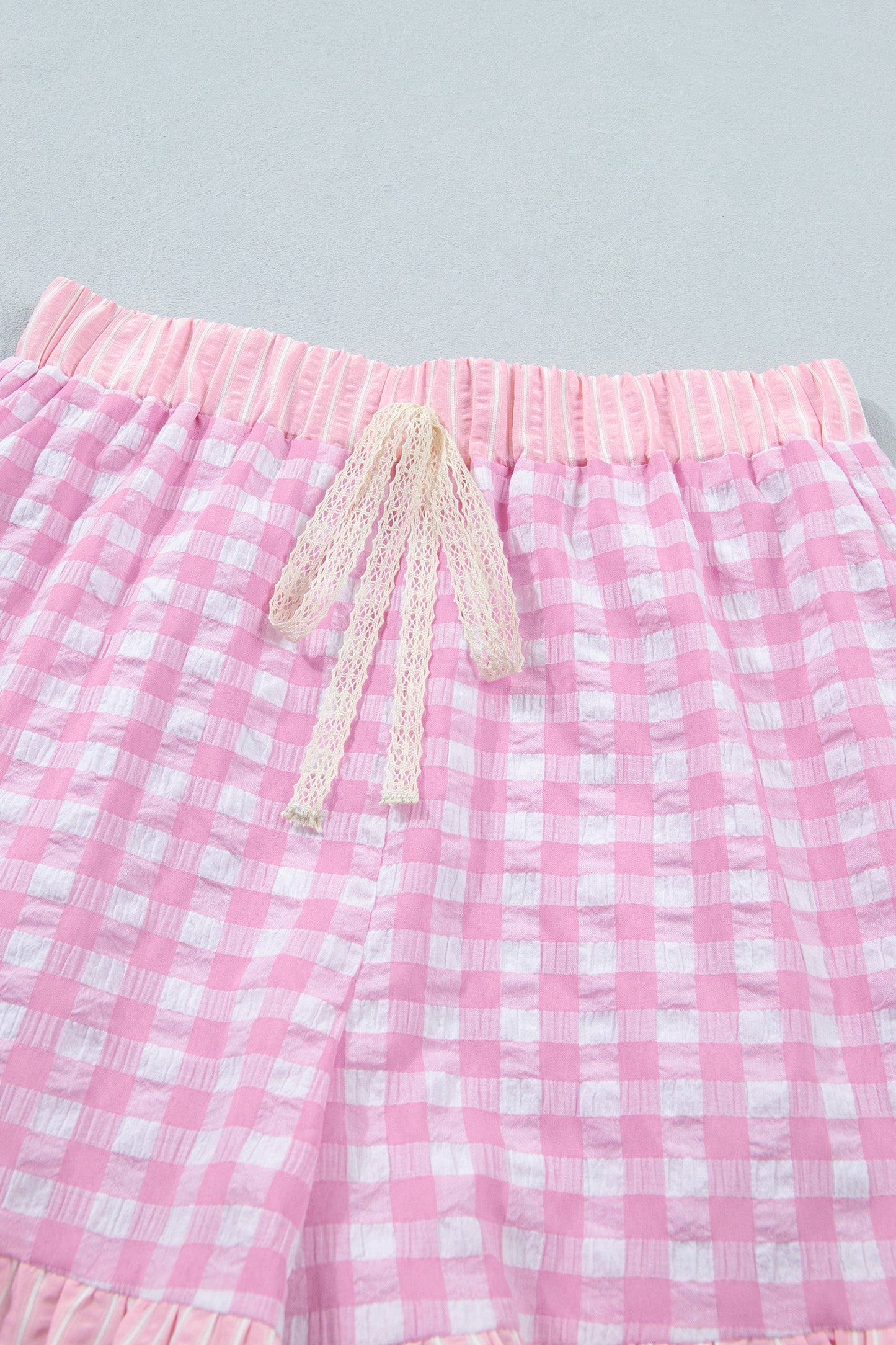 Shorts Arleth con pizzo e laccetti