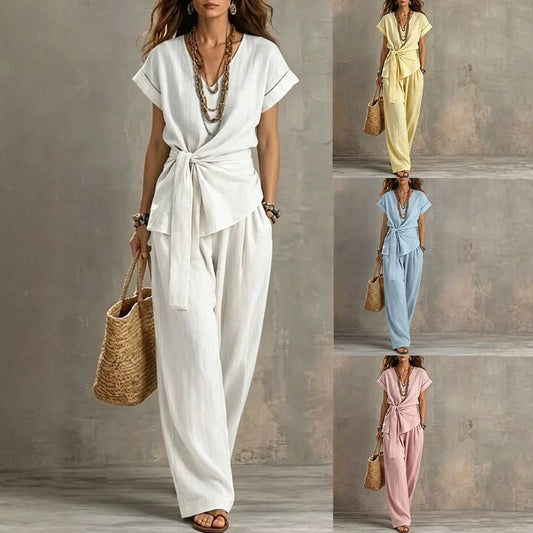 Completo due pezzi da donna con top a maniche corte scollo a V e pantaloni