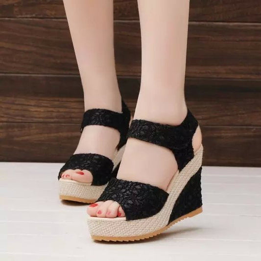 Sandali platform da donna con cut-out | Tacchi aperti impermeabili in pelle bovina
