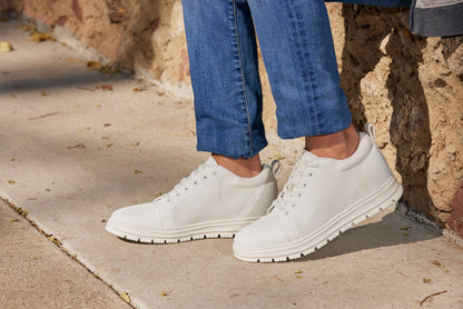 CALTO - X2321 - 6,1 cm più alto (bianco/suola bianca) - Sneaker casual stringata - Leggera