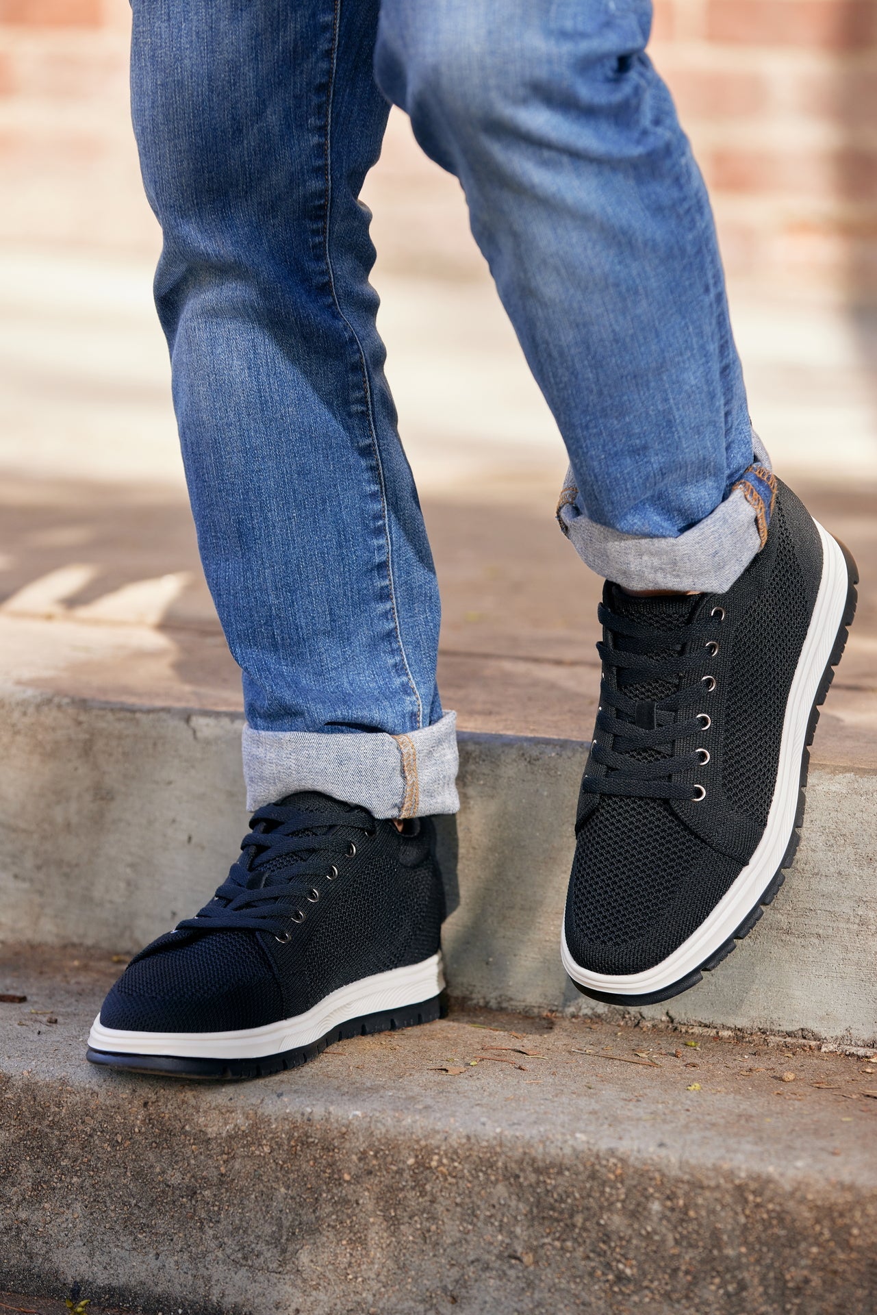 CALTO - X2322 - 6 cm più alto (bianco/nero e suola nera) - Sneaker casual stringata - Leggera