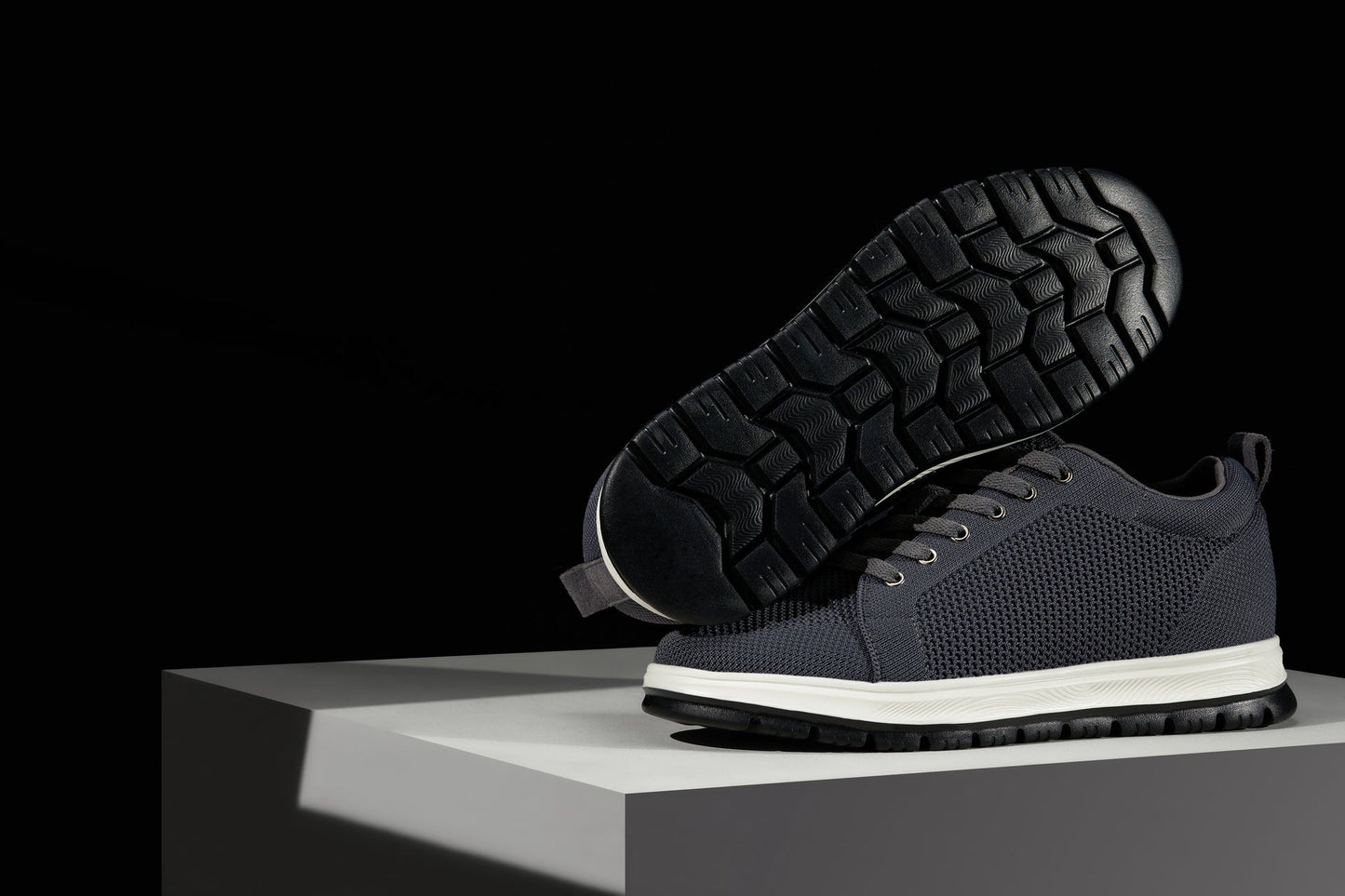 CALTO - X2323 - 2.4 Pollici Più Alto (Grigio Ferro/Bianco e Suola Nera) - Sneakers Casual Stringate - Leggere
