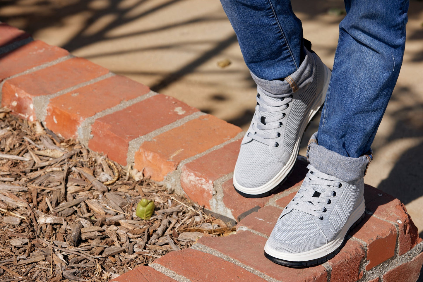 CALTO - X2324 - 6.09 cm più alto (Grigio Peltro/Suola Bianca & Nera) - Sneaker Casual Allacciata - Leggera
