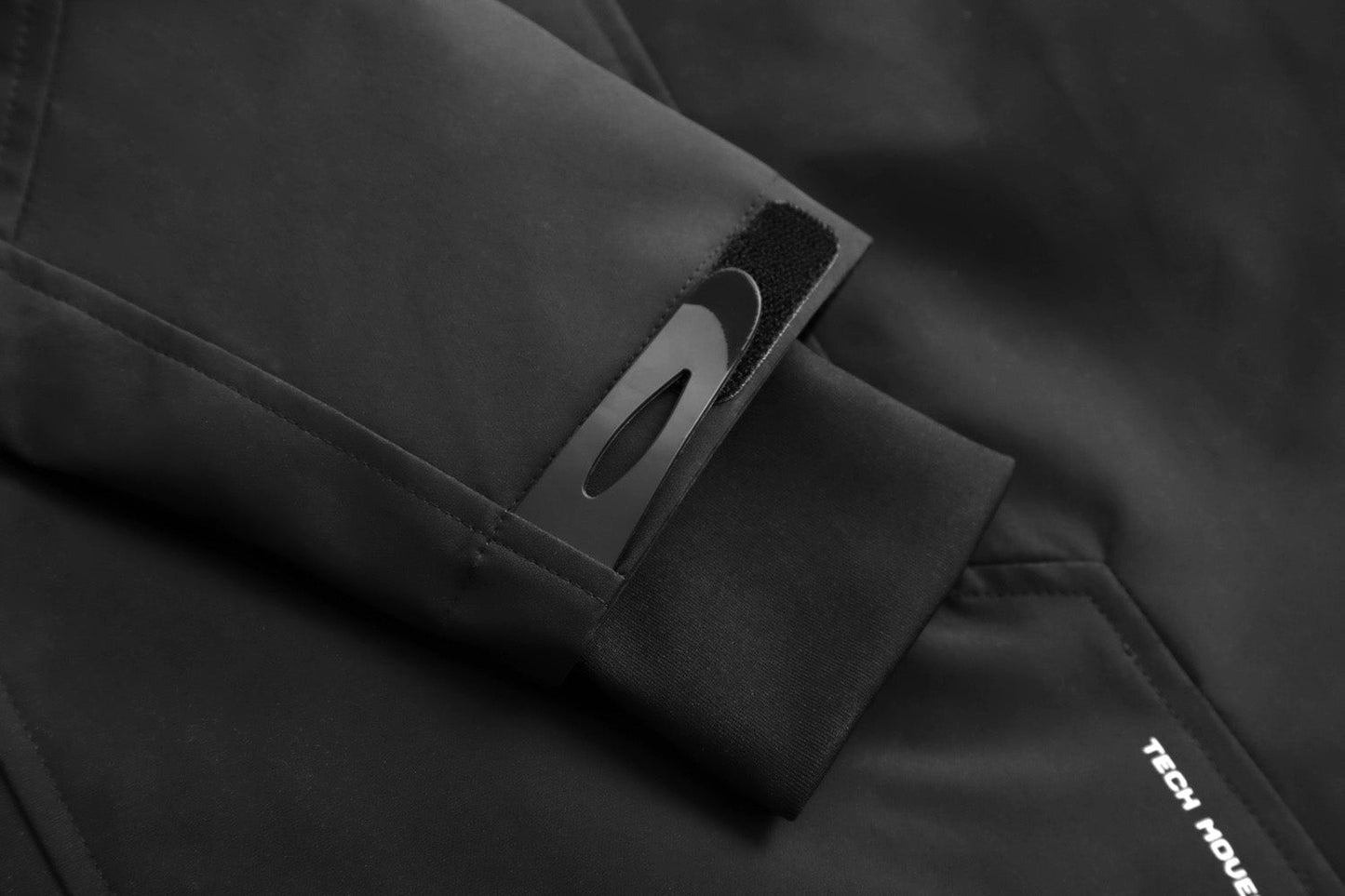 IBJ514 Giacca Funzionale Techwear Nera