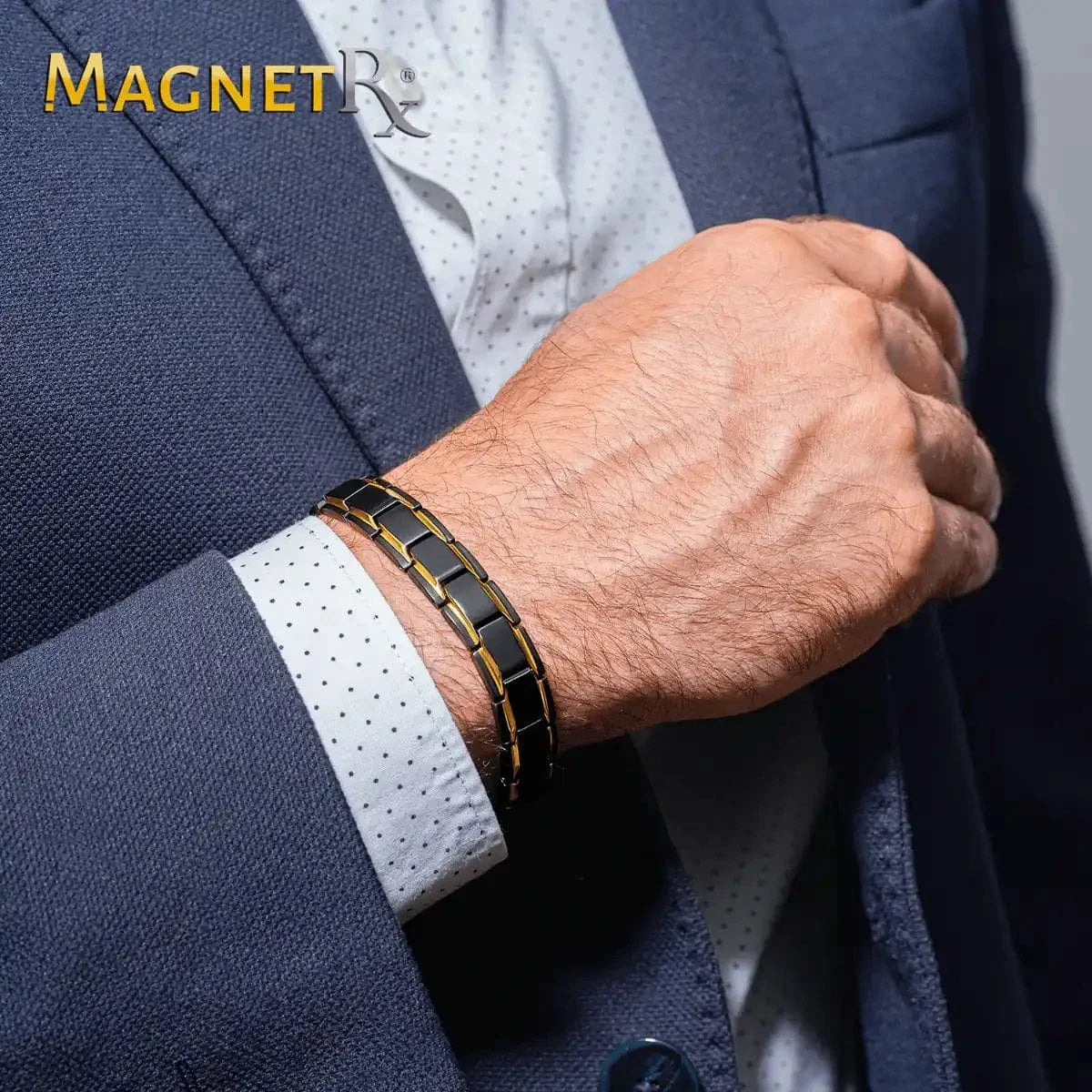 Braccialetto Magnetico Terapia Ultra Resistente Nero e Oro