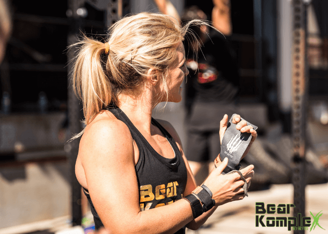 Maniglie per le mani Bear Komplex Carbon Comp a 3 fori